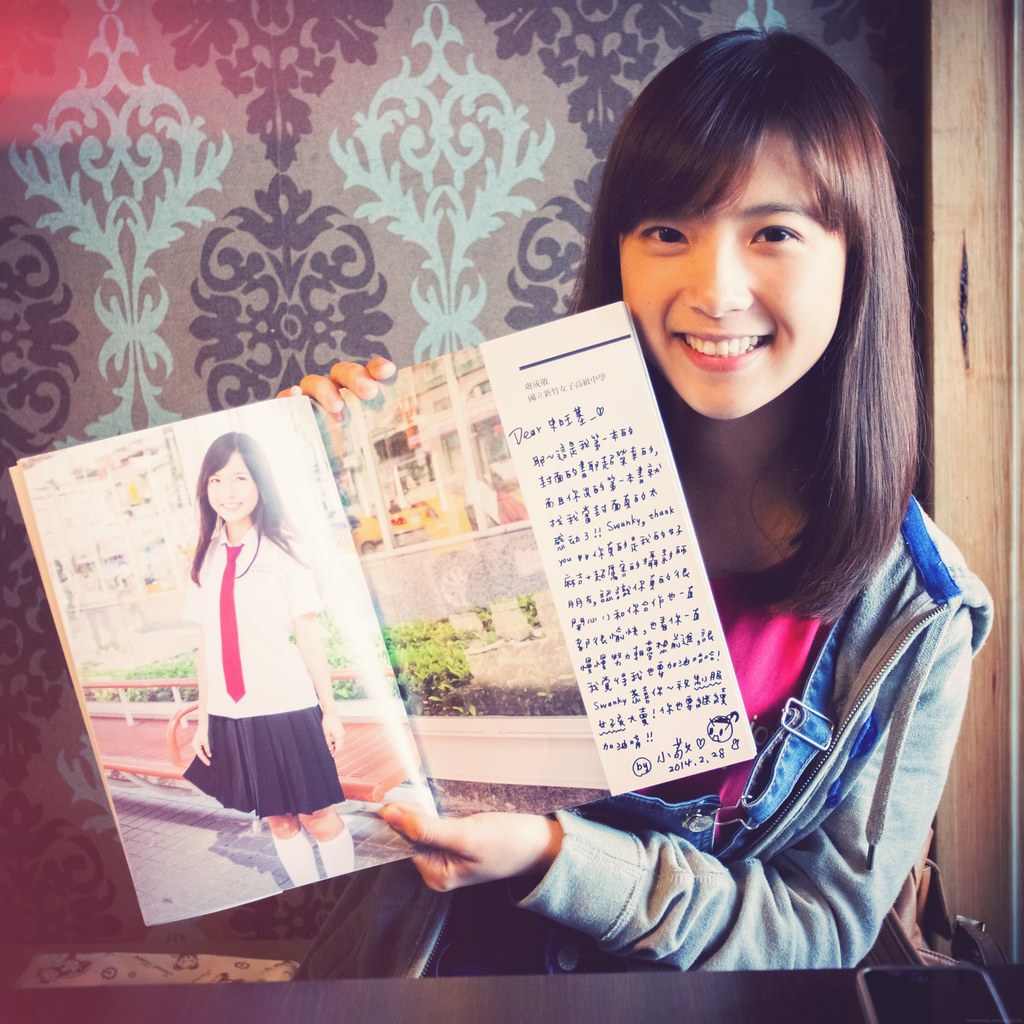 小敬 制服女孩書系推廣攝影