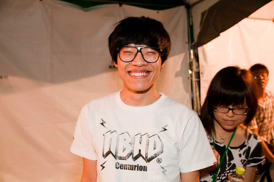 Crowd Lu | 盧廣仲相簿封面