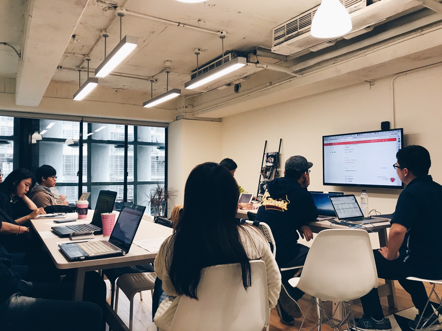 史旺基過往課程的多人實作現場